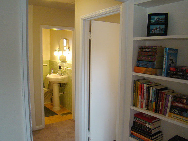 cream walls, white trim, crown molding