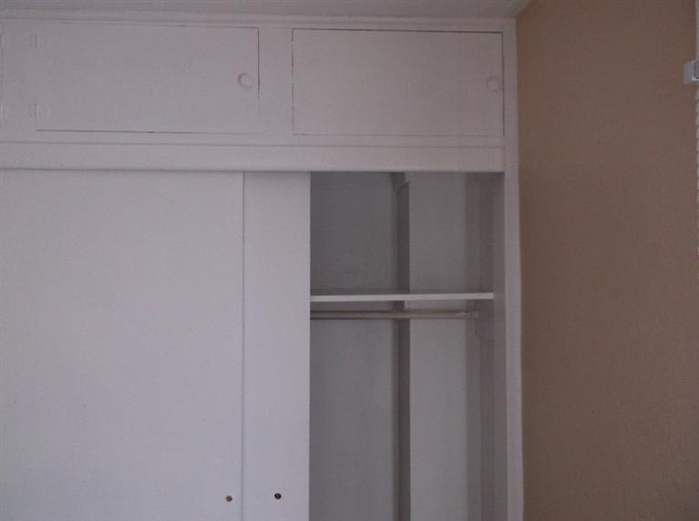 Cape Cod style, driveway, garage in rear